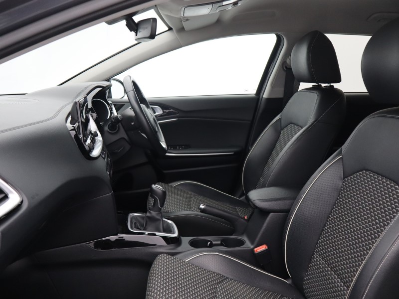 2023 (23) KIA CEED 1.5T GDi ISG 3 5dr 5632843