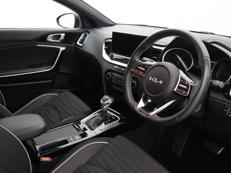 2024 (24) KIA PRO CEED 1.5T GDi ISG 138 GT-Line 5dr DCT 5684383