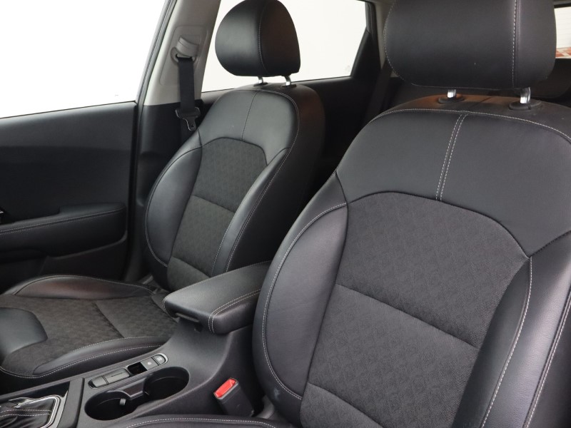 2020 (70) KIA NIRO 1.6 GDi Hybrid 2 5dr DCT 5682597