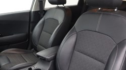 2020 (70) KIA NIRO 1.6 GDi Hybrid 2 5dr DCT 5682597