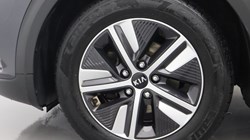 2020 (70) KIA NIRO 1.6 GDi Hybrid 2 5dr DCT 5682590