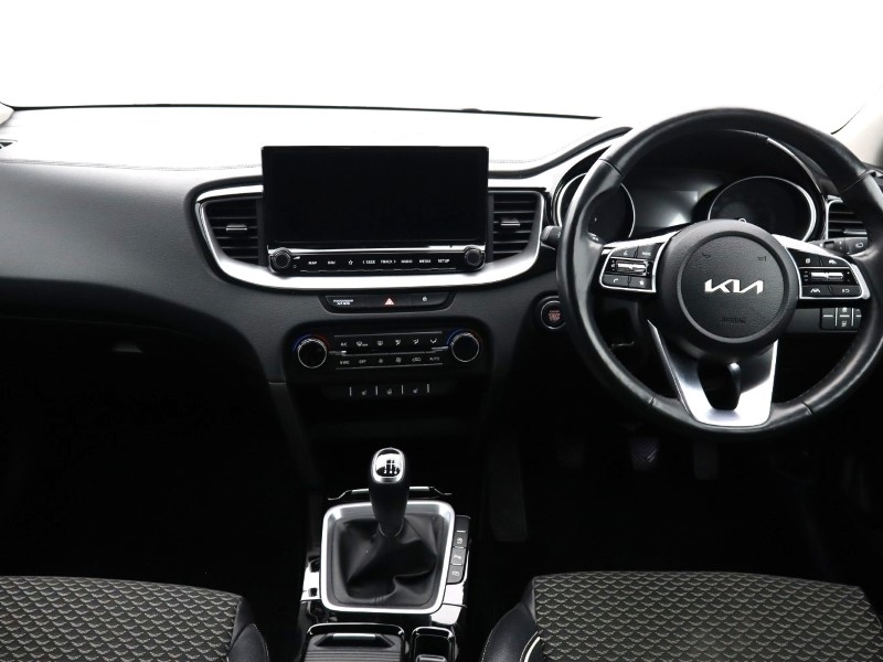 2023 (23) KIA XCEED 1.5T GDi ISG 3 5dr 5690072