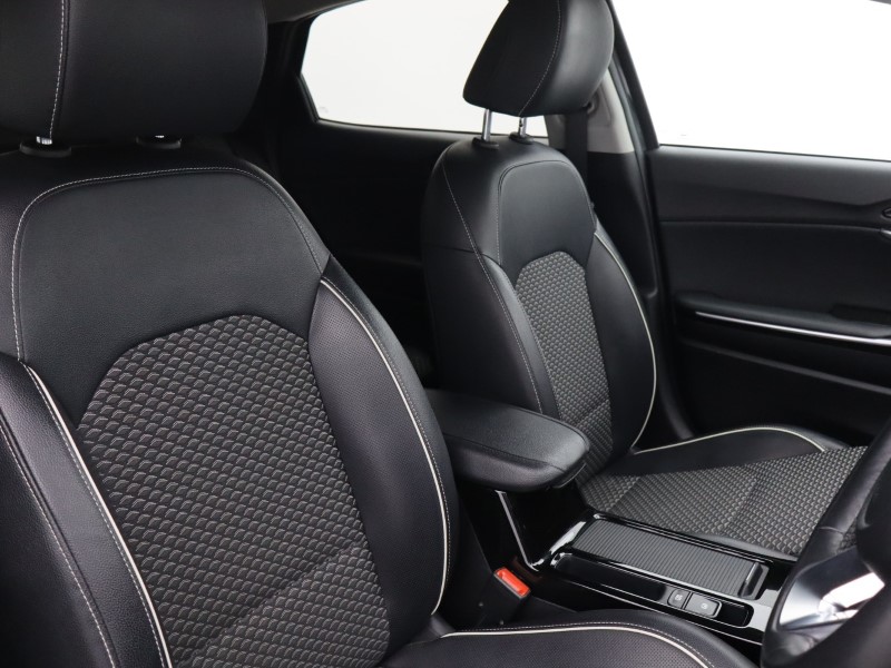 2023 (23) KIA XCEED 1.5T GDi ISG 3 5dr 5690085