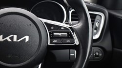2023 (23) KIA XCEED 1.5T GDi ISG 3 5dr 5690080