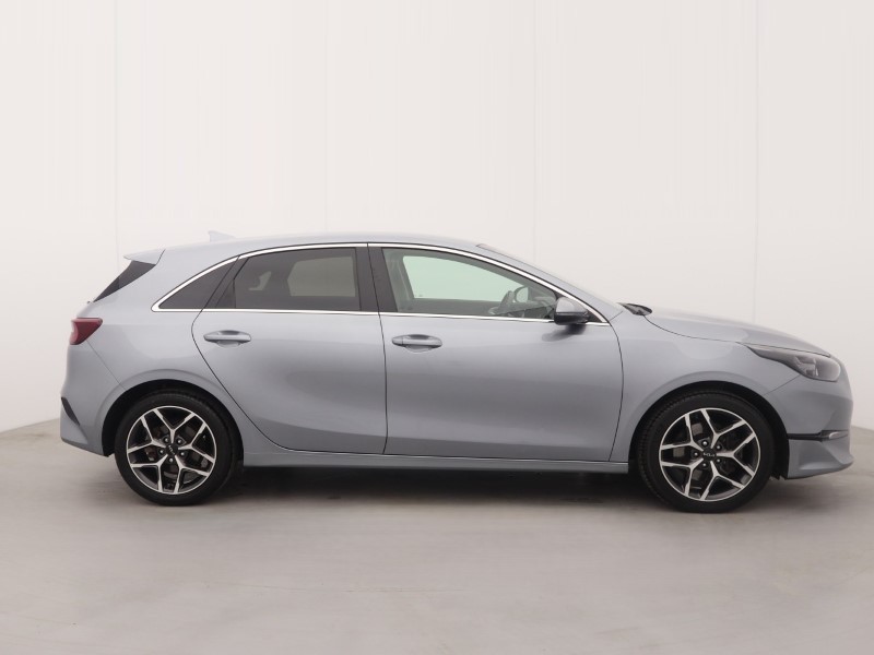 2022 (22) KIA CEED 1.5T GDi ISG 3 5dr 5676992