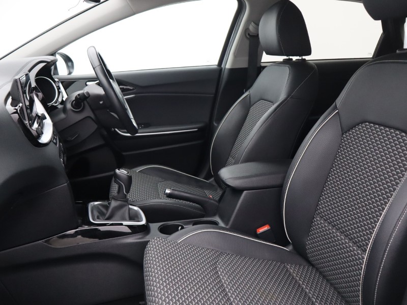 2022 (22) KIA CEED 1.5T GDi ISG 3 5dr 5676990