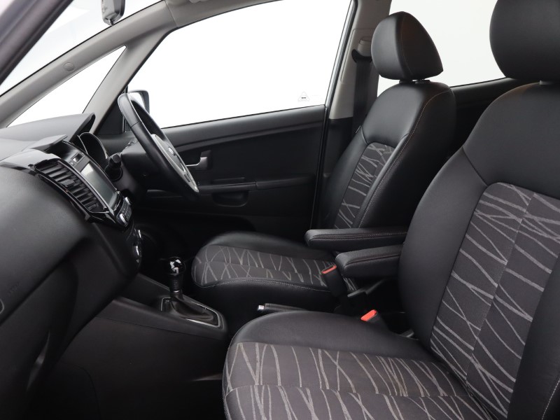 2017 (17) KIA VENGA 1.6 3 5dr Auto [6] 5706314
