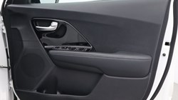 2021 (21) KIA NIRO 1.6 GDi PHEV 3 5dr DCT 5755334
