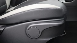 2025 (25) KIA PICANTO 1.0 GT-Line 5dr 5743980