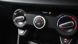 2025 (25) KIA PICANTO 1.0 GT-Line 5dr 5743987