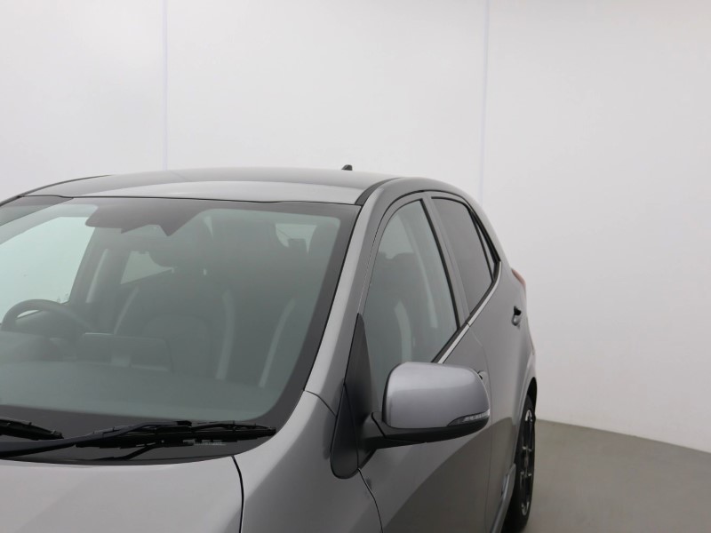 2025 (25) KIA PICANTO 1.0 GT-Line 5dr 5743999