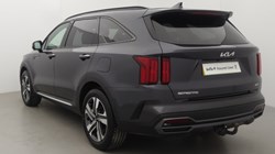 2023 (23) KIA SORENTO 1.6 T-GDi HEV Edition 5dr Auto 5743764