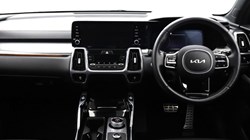 2023 (23) KIA SORENTO 1.6 T-GDi HEV Edition 5dr Auto 5743780