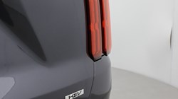 2023 (23) KIA SORENTO 1.6 T-GDi HEV Edition 5dr Auto 5743819