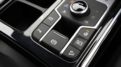 2023 (23) KIA SORENTO 1.6 T-GDi HEV Edition 5dr Auto 5743809