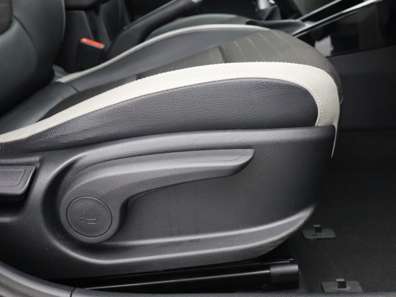 2020 (70) KIA STONIC 1.0T GDi 48V Connect 5dr 5723518