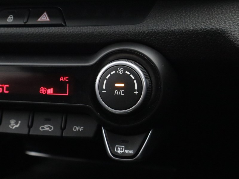 2020 (70) KIA STONIC 1.0T GDi 48V Connect 5dr 5723528