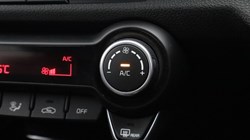 2020 (70) KIA STONIC 1.0T GDi 48V Connect 5dr 5723528