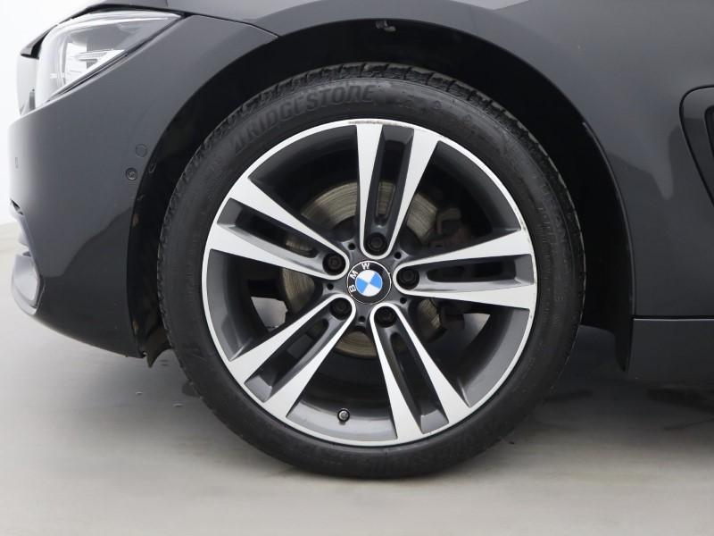 2020 (69) BMW 4 SERIES 420i xDrive Sport 5dr Auto [Business Media] 5724397
