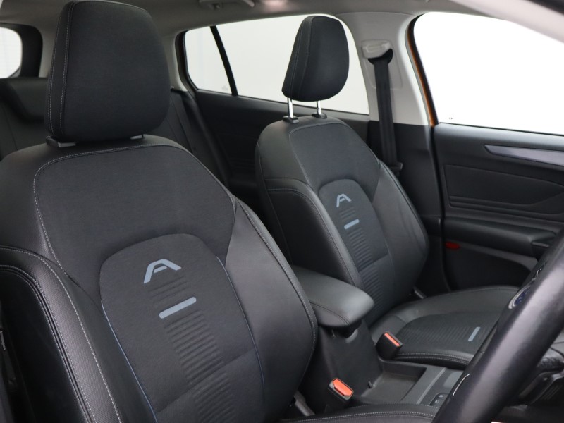 2019 (19) FORD FOCUS 1.5 EcoBlue 120 Active X Auto 5dr 5748866
