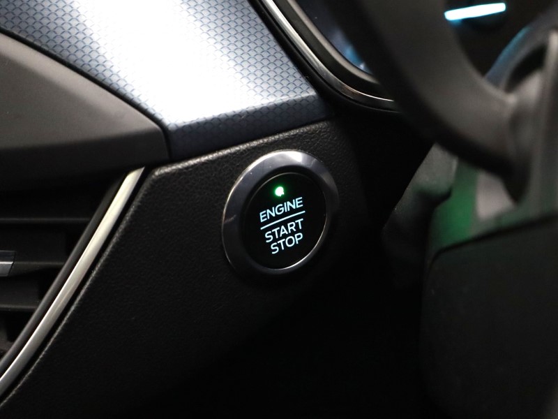 2019 (19) FORD FOCUS 1.5 EcoBlue 120 Active X Auto 5dr 5748883