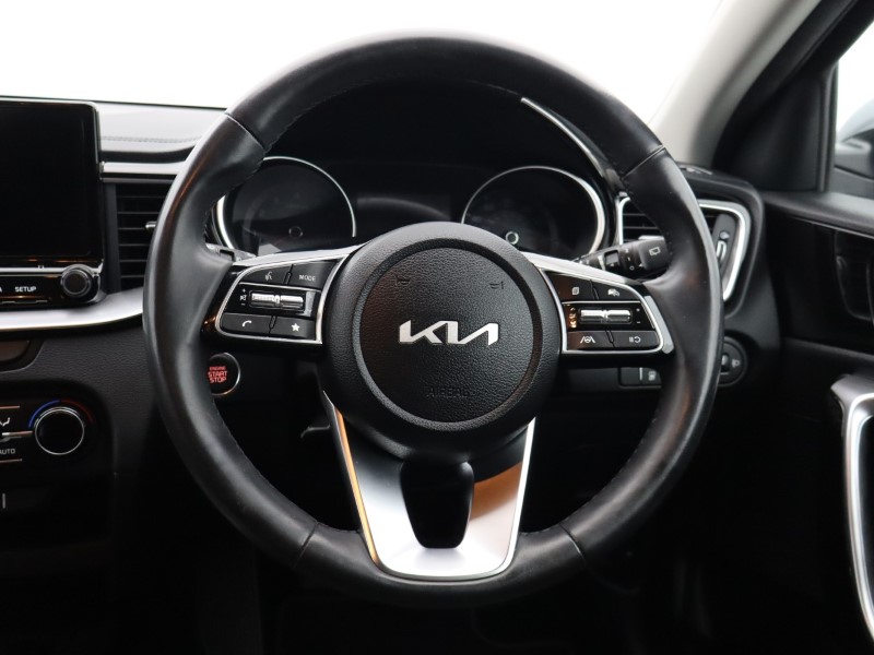 2023 (23) KIA XCEED 1.5T GDi ISG 3 5dr 5743625