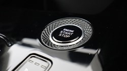 2024 (24) KIA NIRO 1.6 GDi Hybrid 3 5dr DCT 5737985