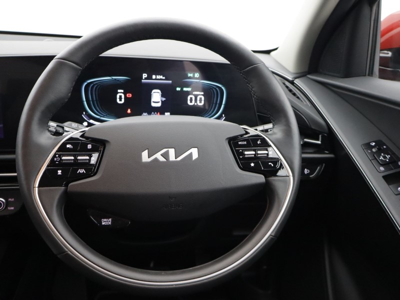 2024 (24) KIA NIRO 1.6 GDi Hybrid 3 5dr DCT 5737975