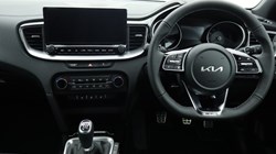 2025 (75) KIA XCEED 1.0T GDi ISG 113 GT-Line 5dr 5773209