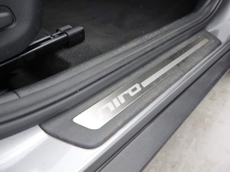 2021 (71) KIA NIRO 1.6 GDi Hybrid 3 5dr DCT 5813427