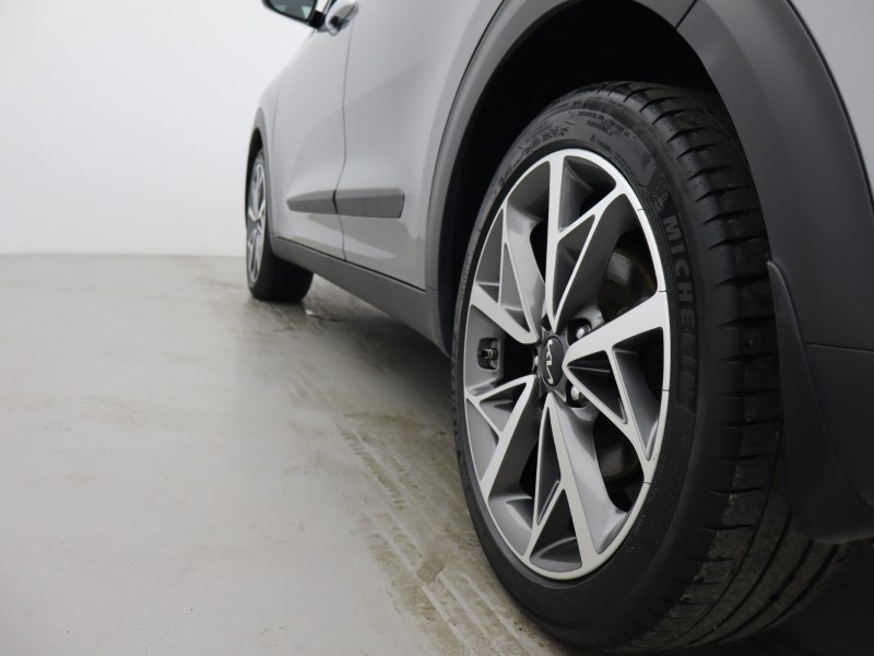 2021 (71) KIA NIRO 1.6 GDi Hybrid 3 5dr DCT 5813395