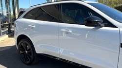 2023 (23) JAGUAR F-PACE 2.0 D200 R-Dynamic Black 5dr Auto AWD 5348584