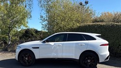 2023 (23) JAGUAR F-PACE 2.0 D200 R-Dynamic Black 5dr Auto AWD 5348586