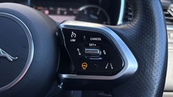 2023 (23) JAGUAR F-PACE 2.0 D200 R-Dynamic Black 5dr Auto AWD 5348559