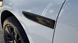 2023 (23) JAGUAR F-PACE 2.0 D200 R-Dynamic Black 5dr Auto AWD 5348550