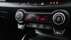 2021 (71) KIA STONIC 1.0T GDi 48V GT-Line S 5dr 5847838
