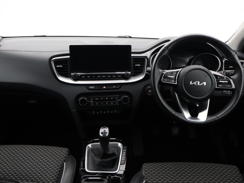 2023 (23) KIA XCEED 1.5T GDi ISG 3 5dr 5856768