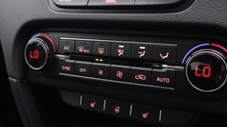 2023 (23) KIA XCEED 1.5T GDi ISG 3 5dr 5856785