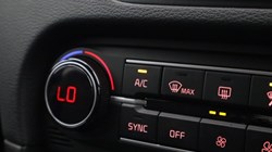 2023 (23) KIA XCEED 1.5T GDi ISG 3 5dr 5856786