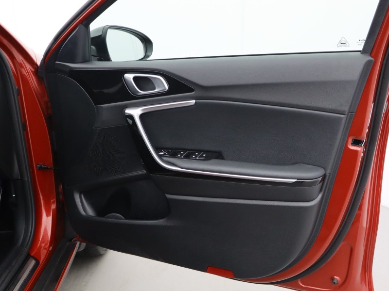 2024 (74) KIA XCEED 1.5T GDi ISG 138 GT-Line 5dr 5862703