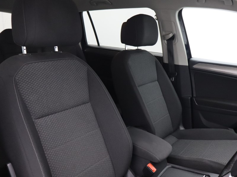 2018 (68) VOLKSWAGEN TIGUAN ALLSPACE 2.0 TDI 190 4Motion SE Nav 5dr DSG 5958238