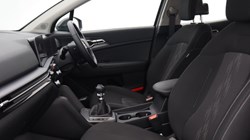 2025 (75) KIA SPORTAGE 1.6T GDi Pure 5dr 5873643