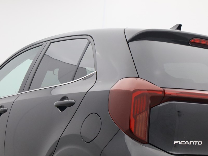 2024 (74) KIA PICANTO 1.2 GT-line S 5dr 5867340