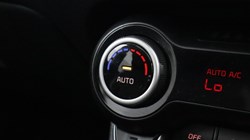 2025 (25) KIA PICANTO 1.2 GT-line S 5dr 5879621