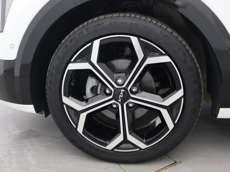 2024 (74) KIA NIRO 1.6 GDi 127 Hybrid 4 5dr DCT 5879796