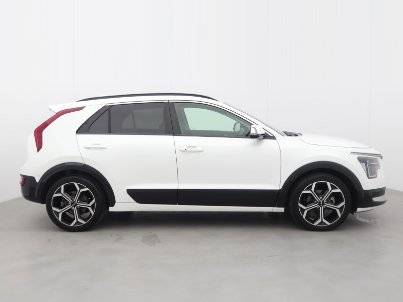 2024 (74) KIA NIRO 1.6 GDi 127 Hybrid 4 5dr DCT 5879793