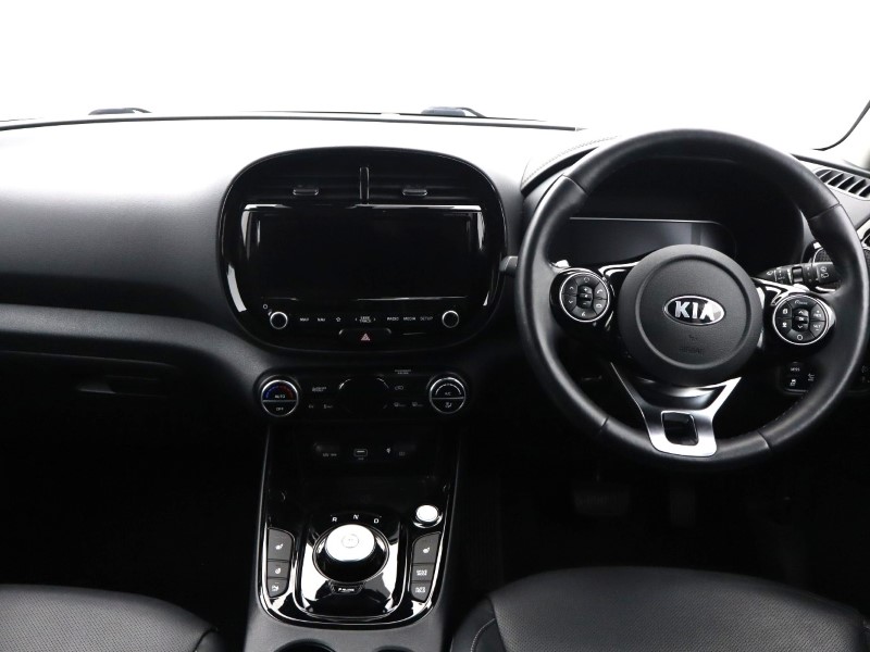 2021 (70) KIA SOUL 150kW First Edition 64kWh 5dr Auto 5919577