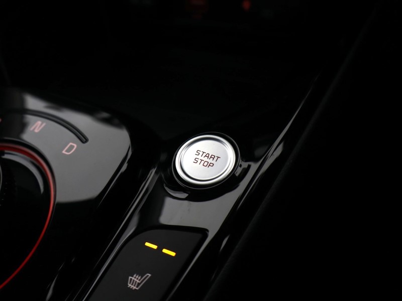 2021 (70) KIA SOUL 150kW First Edition 64kWh 5dr Auto 5919605