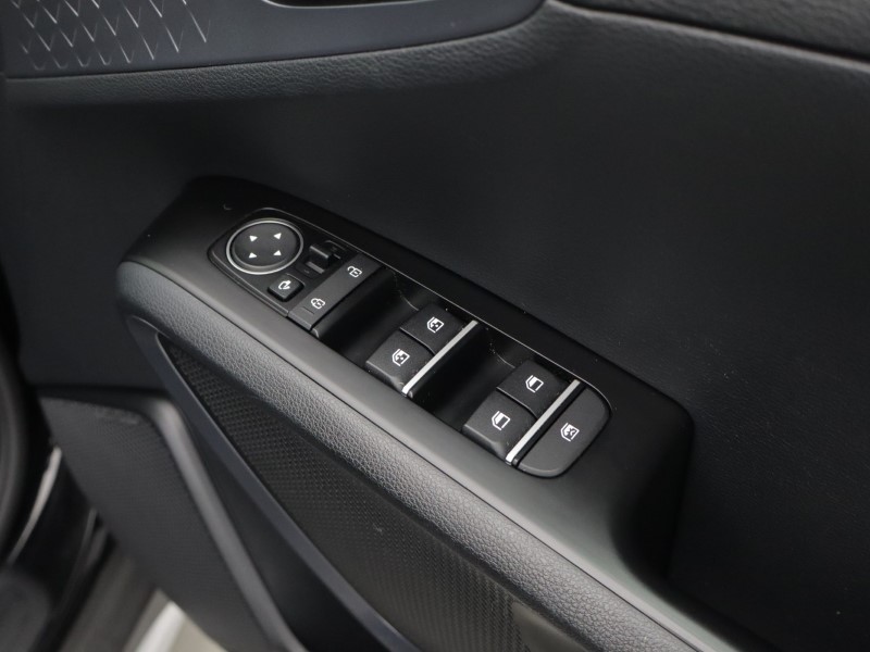 2021 (70) KIA SOUL 150kW First Edition 64kWh 5dr Auto 5919588
