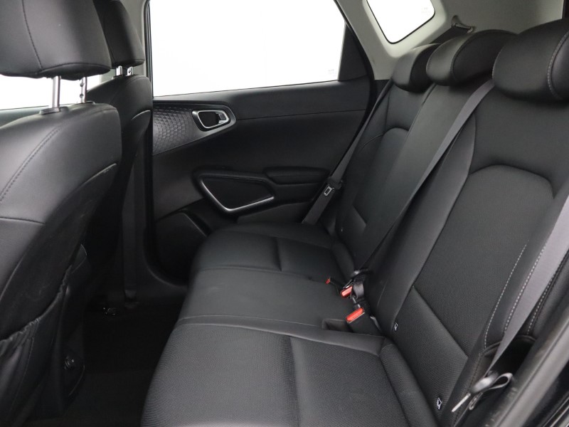 2021 (70) KIA SOUL 150kW First Edition 64kWh 5dr Auto 5919571